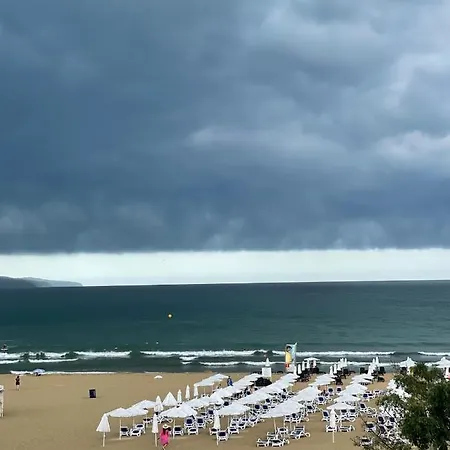 Gallery B Apartament Sunny Beach